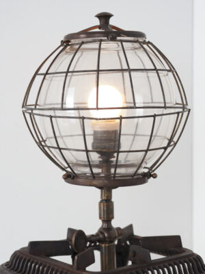 Lampada da Tavolo in Ottone e Ghisa #4447