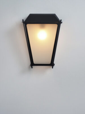 Black Iron Wall Sconce #4571